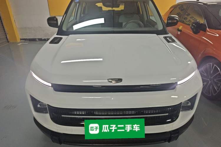 Used Geely Auto icon 2026 Model Chocolate 1.5TD Pure & Refined Edition Front