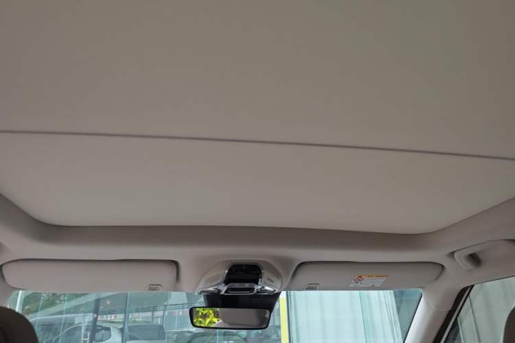 Used Geely Auto icon 2026 Model Chocolate 1.5TD Pure & Refined Edition Headliner