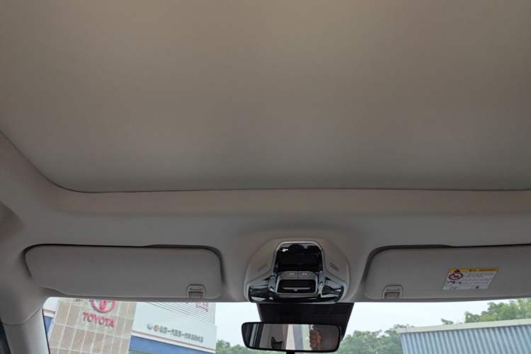 Used Geely Auto icon 2026 Model Chocolate 1.5TD Pure & Refined Edition Headliner