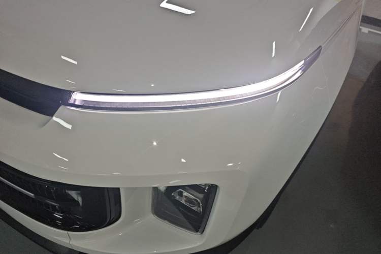 Used Geely Auto icon 2026 Model Chocolate 1.5TD Pure & Refined Edition Left Front Headlight