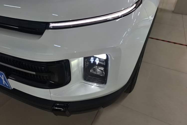 Used Geely Auto icon 2026 Model Chocolate 1.5TD Pure & Refined Edition Left Front Headlight