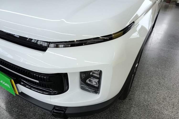 Used Geely Auto icon 2026 Model Chocolate 1.5TD Pure & Refined Edition Left Front Headlight