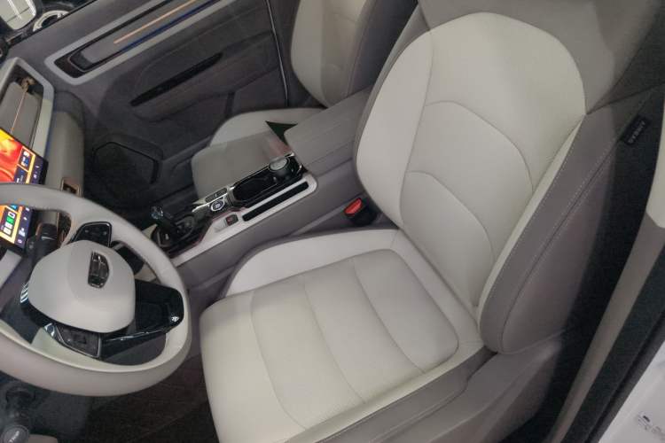 Used Geely Auto icon 2026 Model Chocolate 1.5TD Pure & Refined Edition Left Front Seat