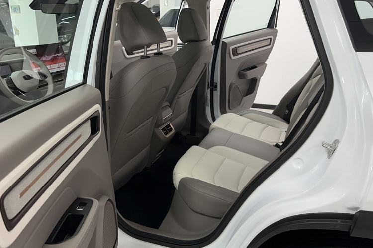 Used Geely Auto icon 2026 Model Chocolate 1.5TD Pure & Refined Edition Left Rear Seat