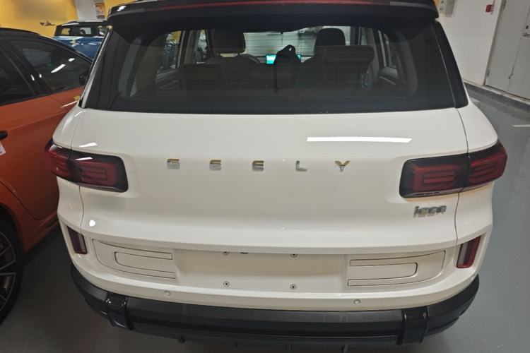 Used Geely Auto icon 2026 Model Chocolate 1.5TD Pure & Refined Edition Rear