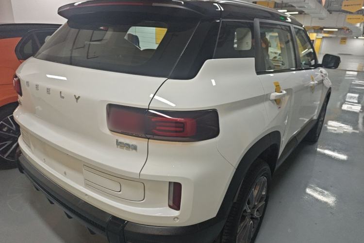 Used Geely Auto icon 2026 Model Chocolate 1.5TD Pure & Refined Edition Rear Right 45 Deg