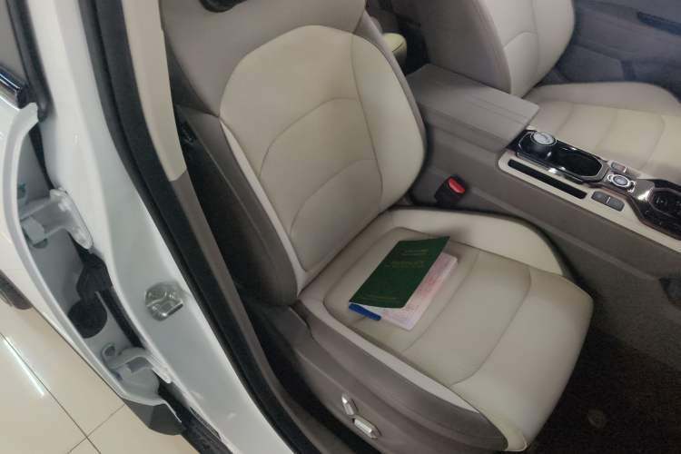 Used Geely Auto icon 2026 Model Chocolate 1.5TD Pure & Refined Edition Right Front Seat