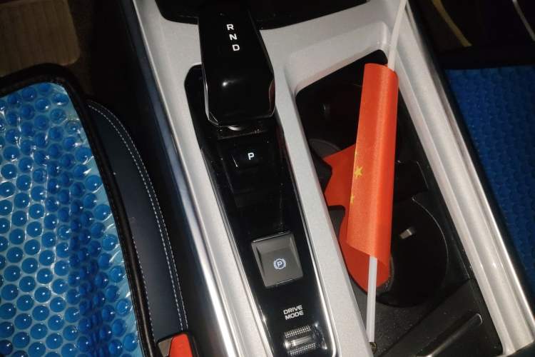 Used Geely Auto Jiajie 2025 1.5TD DCT Pengcheng Edition Gear Lever