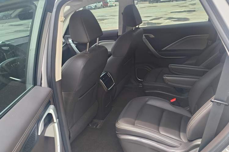Used Geely Auto Jiajie 2021 1.8TD DCT Luxury Model Interior 3