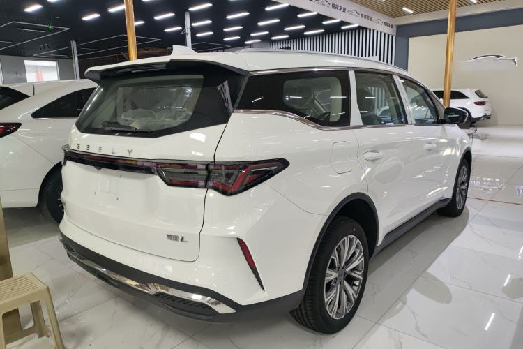 Used Geely Auto Jiajie 2025 1.5TD DCT Pengcheng Edition Exterior 3
