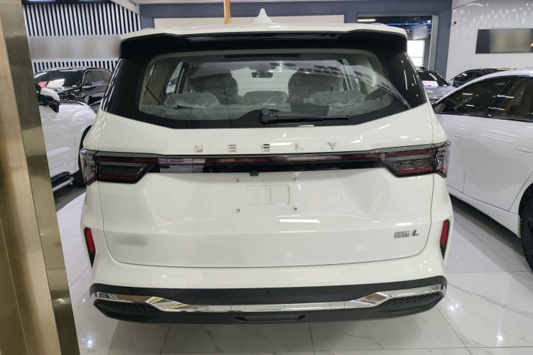 Used Geely Auto Jiajie 2025 1.5TD DCT Pengcheng Edition Exterior 4