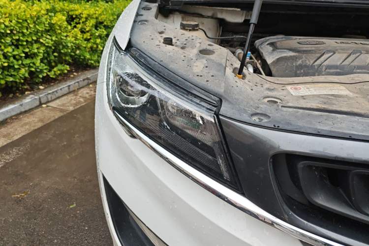 Used Geely Auto Jiajie 2019 1.5TD Manual Comfort Model Right Front Headlight