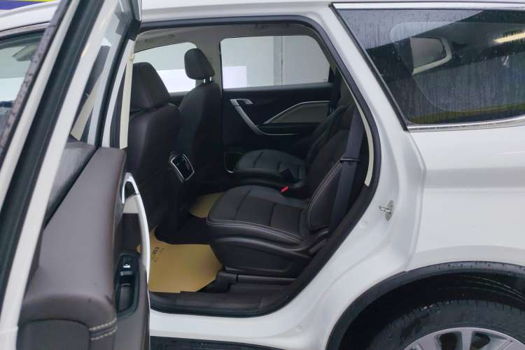 Used Geely Auto Jiajie 2021 1.8TD DCT Luxury Model Right Rear Seat
