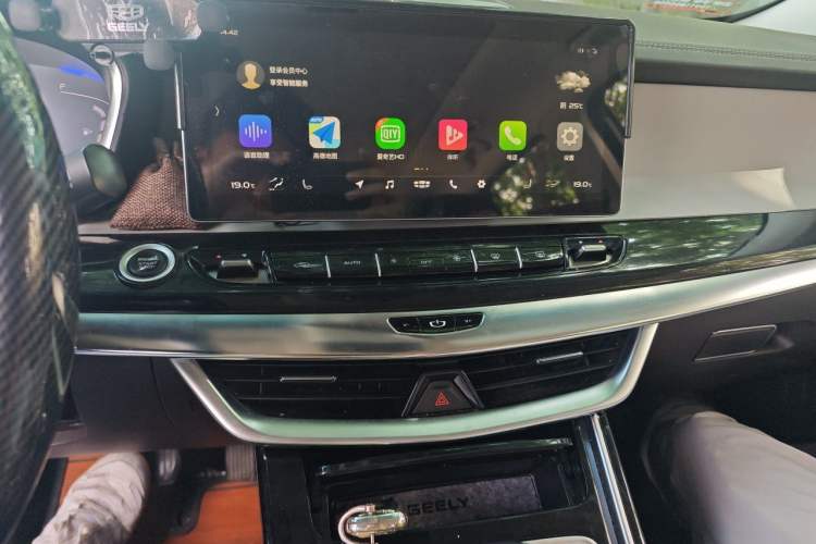 Used Geely Auto Jiajie 2019 1.5TD MHEV DCT Deluxe Edition Audio And AC Panel