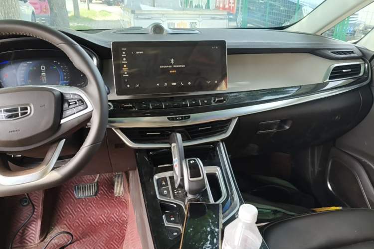 Used Geely Auto Jiajie 2019 1.5TD MHEV DCT Luxury Edition Audio And AC Panel