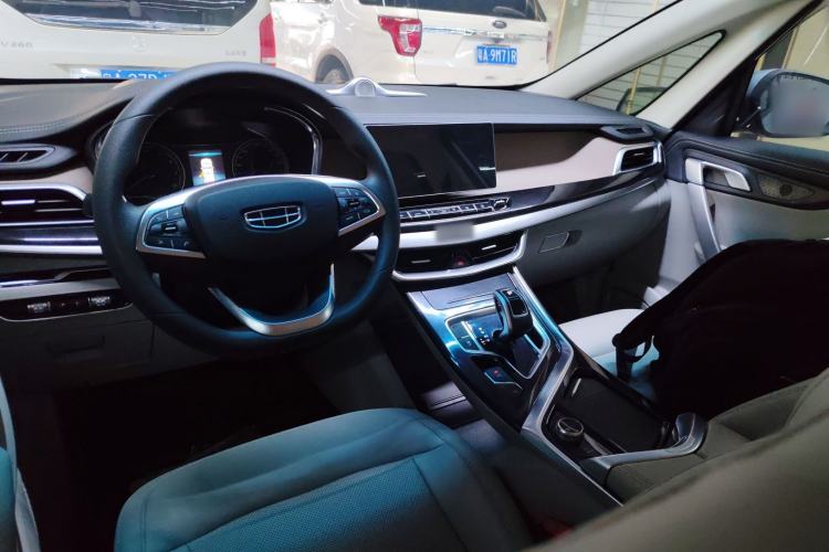 Used Geely Auto Jiajie 2019 1.8TD Automatic Enjoyment Model Center Console