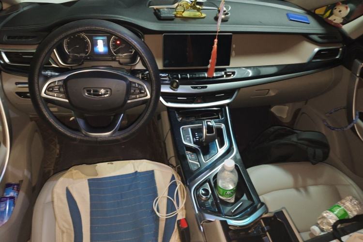 Used Geely Auto Jiajie 2019 1.8TD Automatic Enjoyment Model Center Console