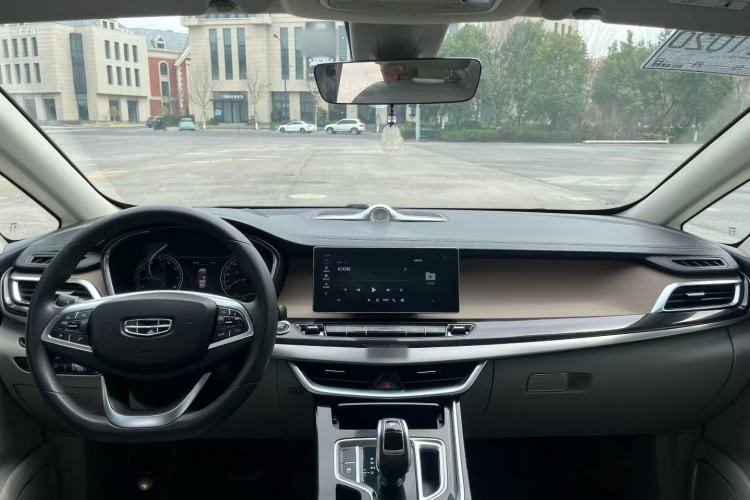 Used Geely Auto Jiajie 2019 1.8TD Automatic Enjoyment Model Center Console