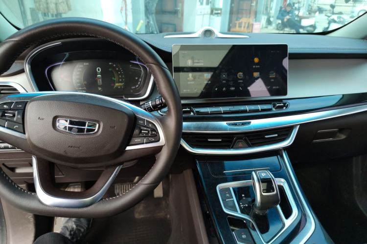 Used Geely Auto Jiajie 2019 1.5TD MHEV DCT Deluxe Edition Center Console