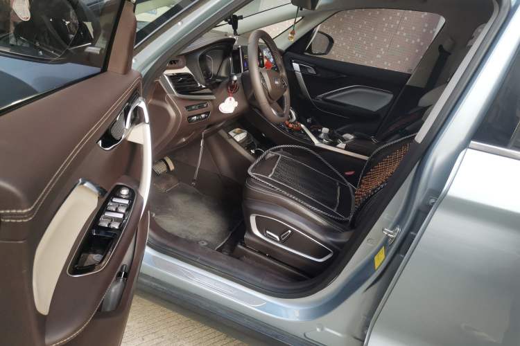 Used Geely Auto Jiajie 2019 1.5TD MHEV DCT Luxury Edition Driver Seat