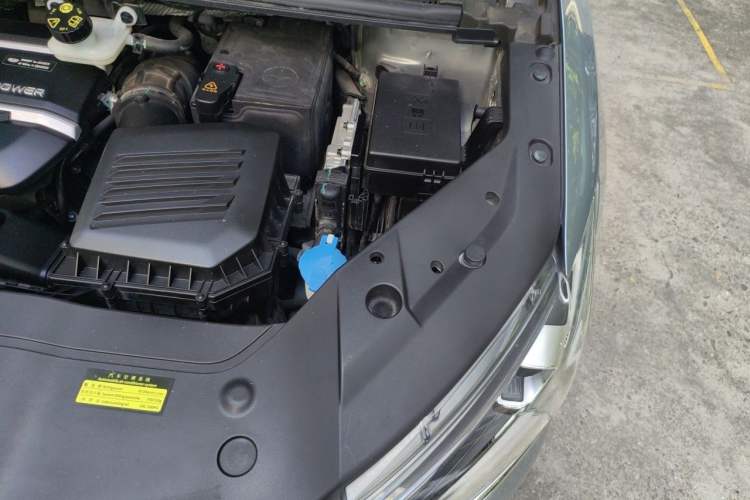 Used Geely Auto Jiajie 2019 1.5TD MHEV DCT Deluxe Edition Engine Bay Left
