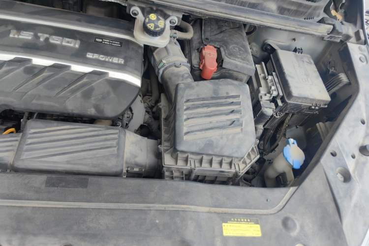 Used Geely Auto Jiajie 2019 1.5TD MHEV DCT Deluxe Edition Engine Bay Left