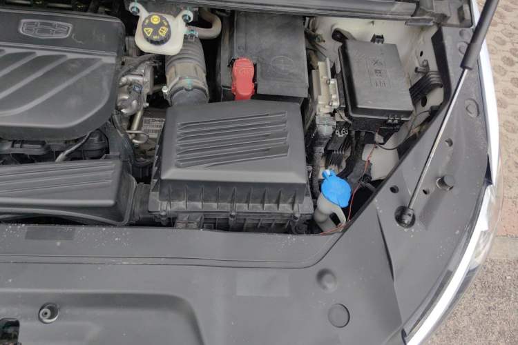 Used Geely Auto Jiajie 2019 1.8TD Automatic Comfort Edition Engine Bay Left
