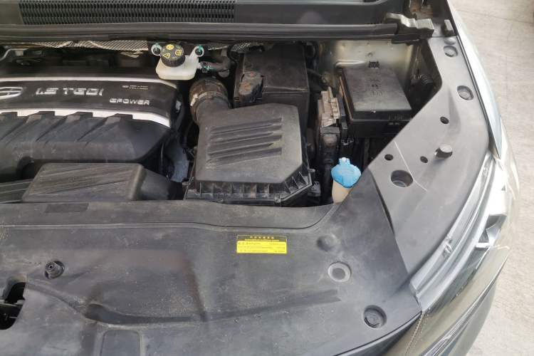 Used Geely Auto Jiajie 2019 1.5TD MHEV DCT Luxury Edition Engine Bay Left