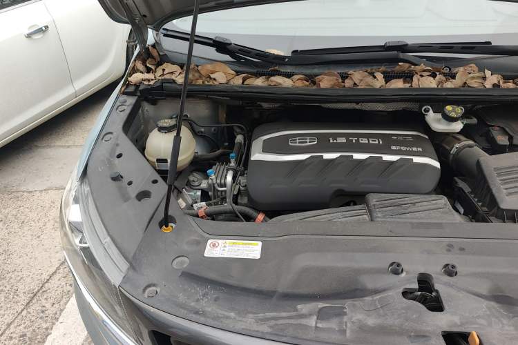 Used Geely Auto Jiajie 2019 1.5TD MHEV DCT Deluxe Edition Engine Bay Right