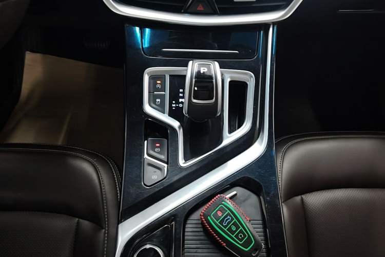Used Geely Auto Jiajie 2019 1.5TD MHEV DCT Luxury Edition Gear Lever