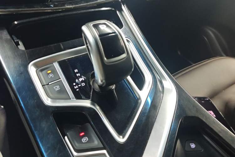 Used Geely Auto Jiajie 2019 1.5TD MHEV DCT Deluxe Edition Gear Lever