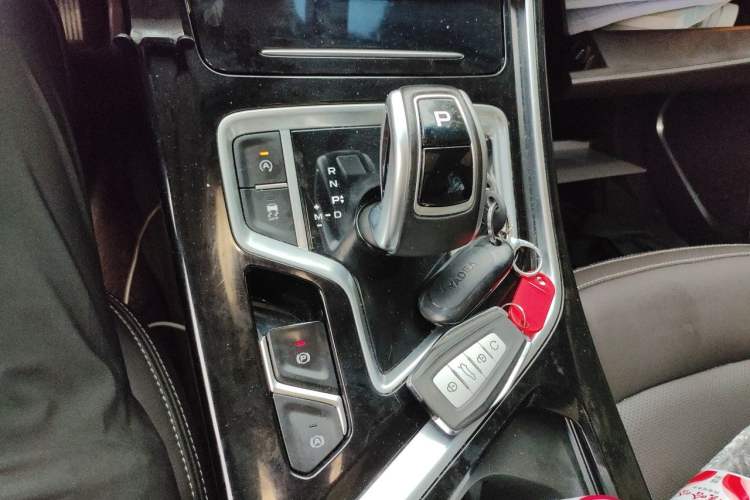 Used Geely Auto Jiajie 2019 1.5TD MHEV DCT Luxury Edition Gear Lever