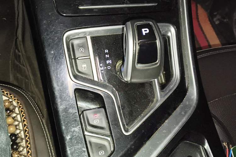 Used Geely Auto Jiajie 2019 1.5TD MHEV DCT Luxury Edition Gear Lever