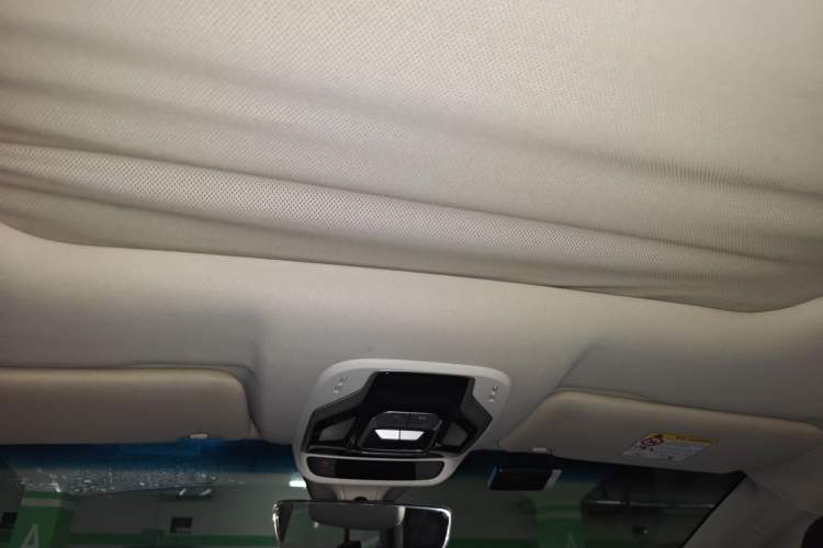 Used Geely Auto Jiajie 2019 1.5TD MHEV DCT Luxury Edition Headliner
