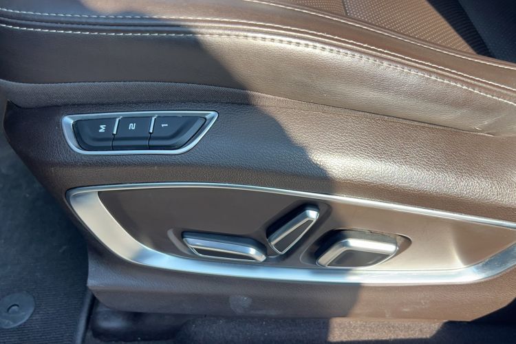 Used Geely Auto Jiajie 2019 1.5TD MHEV DCT Deluxe Edition Interior 4
