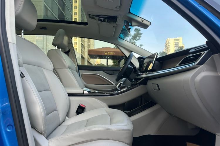 Used Geely Auto Jiajie 2019 1.5TD MHEV DCT Yaoxiang Edition Interior 5
