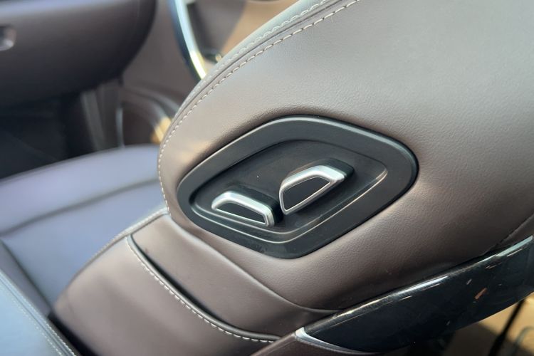 Used Geely Auto Jiajie 2019 1.5TD MHEV DCT Deluxe Edition Interior 8