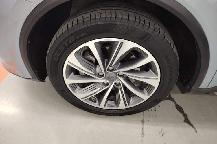 Used Geely Auto Jiajie 2019 1.5TD MHEV DCT Luxury Edition Left Front Wheel Hub