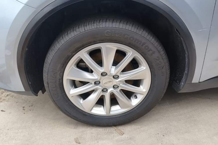Used Geely Auto Jiajie 2019 1.5TD MHEV DCT Yaoxiang Edition Left Front Wheel Hub