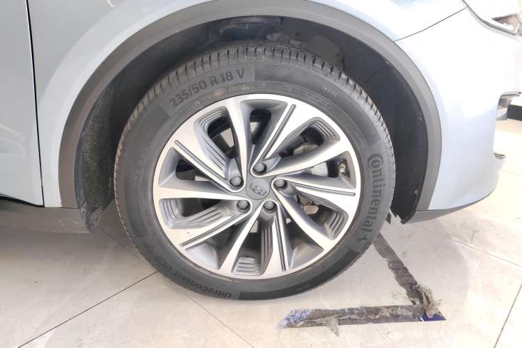 Used Geely Auto Jiajie 2019 1.5TD MHEV DCT Deluxe Edition Left Front Wheel Hub