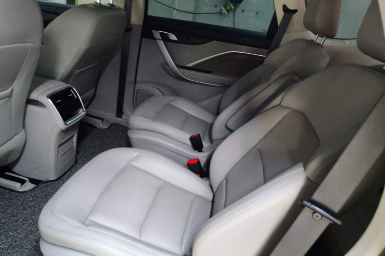 Used Geely Auto Jiajie 2019 1.8TD Automatic Enjoyment Model Left Rear Seat