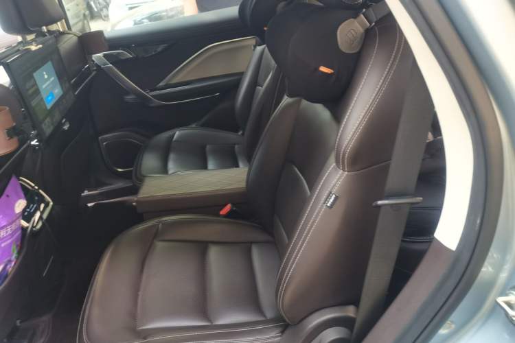 Used Geely Auto Jiajie 2019 1.5TD MHEV DCT Deluxe Edition Left Rear Seat