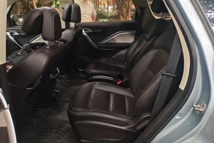 Used Geely Auto Jiajie 2019 1.5TD MHEV DCT Deluxe Edition Left Rear Seat