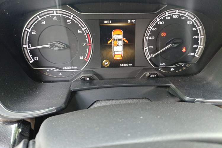 Used Geely Auto Jiajie 2019 1.8TD Automatic Enjoyment Model Odometer Close Up