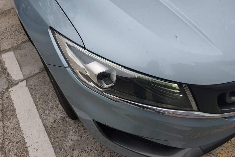 Used Geely Auto Jiajie 2019 1.5TD MHEV DCT Deluxe Edition Right Front Headlight