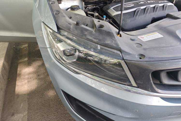 Used Geely Auto Jiajie 2019 1.5TD MHEV DCT Deluxe Edition Right Front Headlight