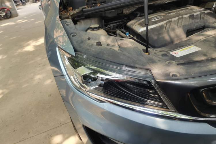Used Geely Auto Jiajie 2019 1.5TD MHEV DCT Deluxe Edition Right Front Headlight