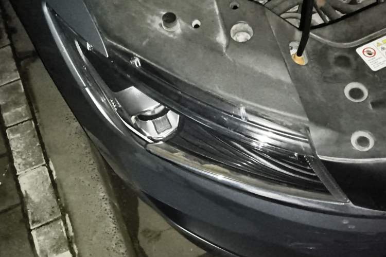 Used Geely Auto Jiajie 2019 1.5TD MHEV DCT Luxury Edition Right Front Headlight