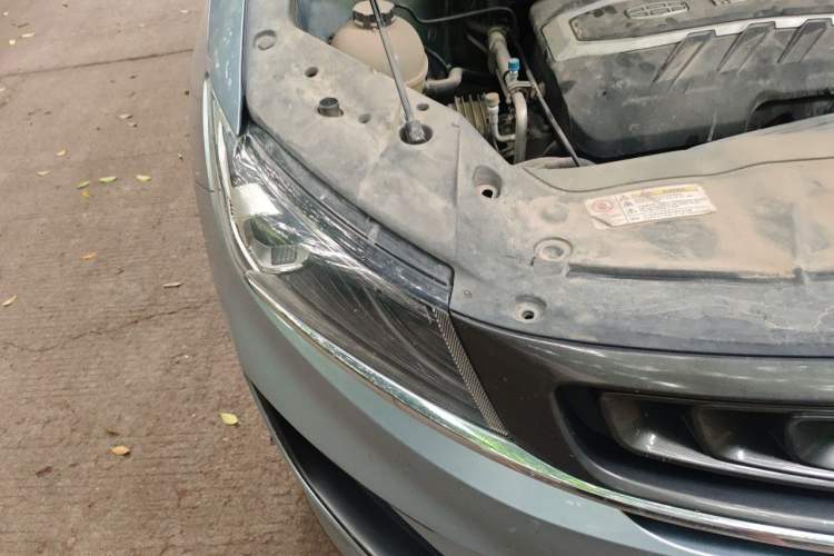 Used Geely Auto Jiajie 2019 1.5TD MHEV DCT Deluxe Edition Right Front Headlight