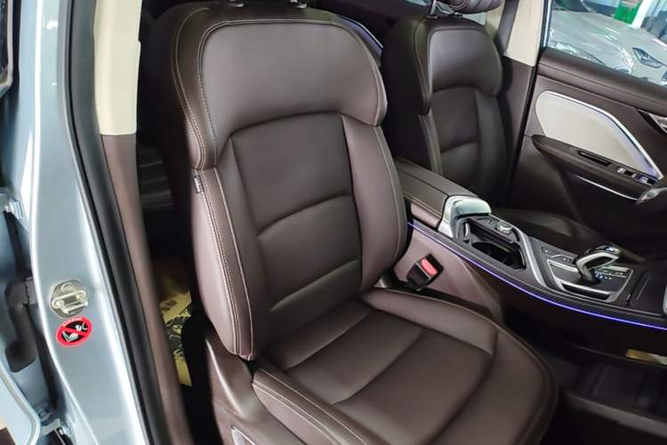 Used Geely Auto Jiajie 2019 1.5TD MHEV DCT Deluxe Edition Right Front Seat